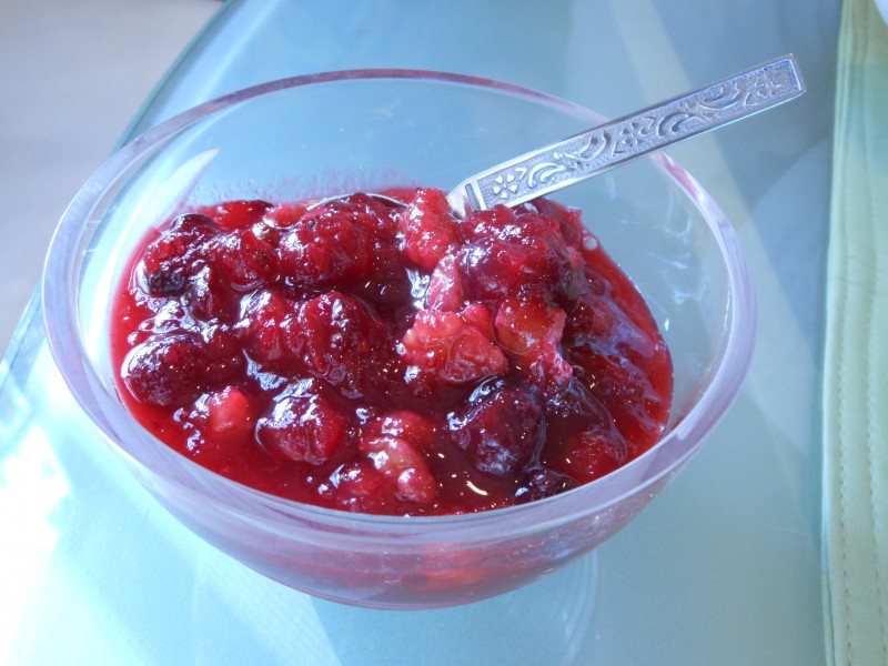 Terri Ann's Cranberry-Clementine Sauce with Walnut Pieces