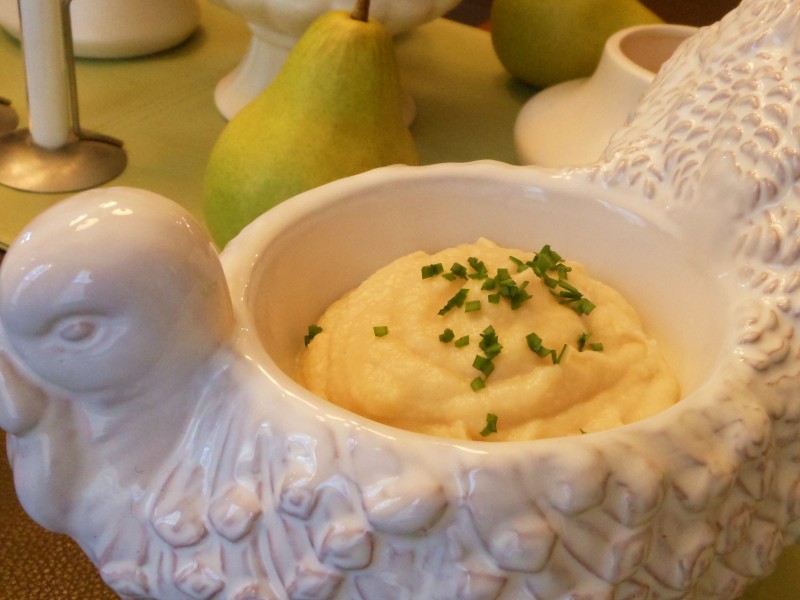 Whipped Cauliflower with Roasted Garlic