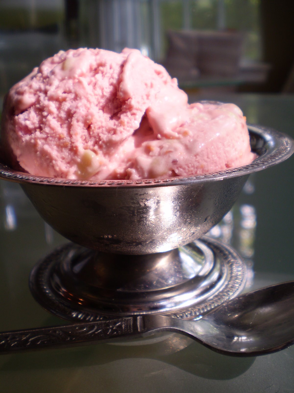 Vegan Sour CreamRaspberry Ice Cream with White Chocolate Chips Vegan